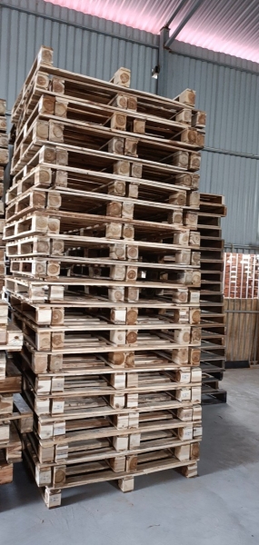 Pallet gỗ - Công Ty TNHH Thảo Nguyên NW